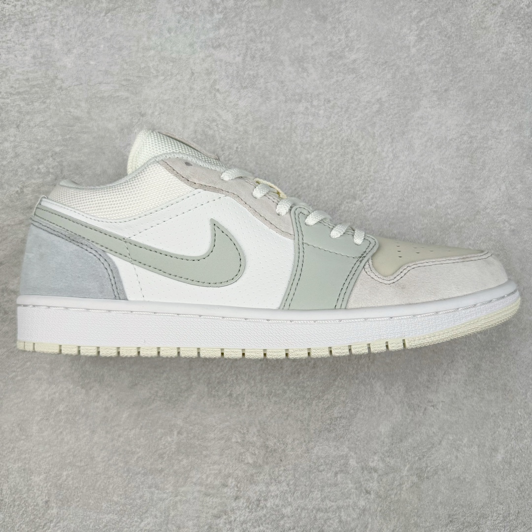 ＃F版 超强套现福利 Air Jordan AJ1 Low 低帮系列 品质全新升级 七十多色陆续出货 知名大厂出品 工厂配套商长期套现 正常出厂触碰不到的单价 百分百全新货品 零氧化发霉 给足利润空间操作 超乎所想的高性价比 原装楦头纸板开发 完美鞋型 超高清洁度 鞋型不臃肿别扭 原厂内置全掌气垫 A模大底 鞋舌AJ原厂专用牛津布 AJ专用反口珍珠布 原厂无杂质高弹内里海棉 特殊封边弹力鞋带 原鞋开模 拒绝公底 购置公司同步原材料 都有细节原汁原味 忠于原版 尺码：36 36.5 37.5 38 38.5 39 40 40.5 41 42 42.5 43 44 44.5 45 46-选品中心