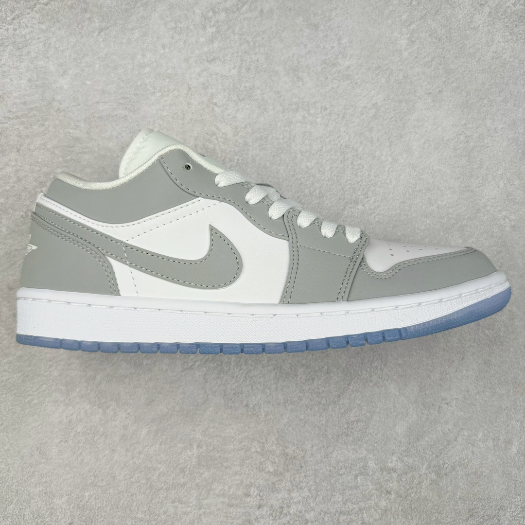 ＃F版 超强套现福利 Air Jordan AJ1 Low 低帮系列 品质全新升级 七十多色陆续出货 知名大厂出品 工厂配套商长期套现 正常出厂触碰不到的单价 百分百全新货品 零氧化发霉 给足利润空间操作 超乎所想的高性价比 原装楦头纸板开发 完美鞋型 超高清洁度 鞋型不臃肿别扭 原厂内置全掌气垫 A模大底 鞋舌AJ原厂专用牛津布 AJ专用反口珍珠布 原厂无杂质高弹内里海棉 特殊封边弹力鞋带 原鞋开模 拒绝公底 购置公司同步原材料 都有细节原汁原味 忠于原版 尺码：36 36.5 37.5 38 38.5 39 40 40.5 41 42 42.5 43 44 44.5 45 46-选品中心