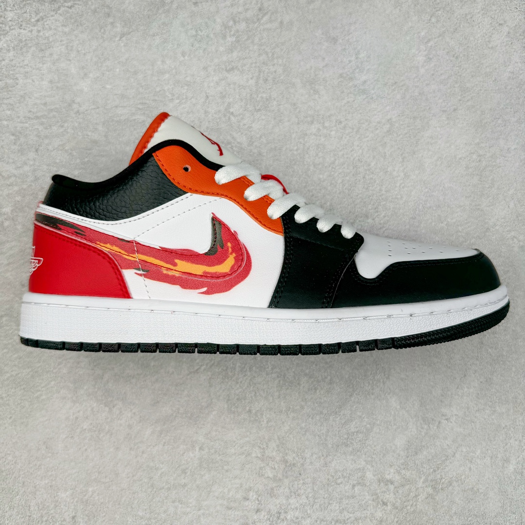 图片[2]-Air Jordan AJ1 Low 低帮系列 品质全新升级 知名大厂出品 工厂配套商长期套现 正常出厂触碰不到的单价 百分百全新货品 零氧化发霉 给足利润空间操作 超乎所想的高性价比 原装楦头纸板开发 完美鞋型 超高清洁度 鞋型不臃肿别扭 原厂内置全掌气垫 A模大底 鞋舌AJ原厂专用牛津布 AJ专用反口珍珠布 原厂无杂质高弹内里海棉 特殊封边弹力鞋带 原鞋开模 拒绝公底 购置公司同步原材料 都有细节原汁原味 忠于原版 尺码：36 36.5 37.5 38 38.5 39 40 40.5 41 42 42.5 43 44 44.5 45 46-选品中心
