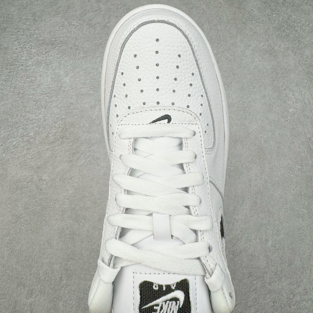 图片[4]-NK Air Force 1 Low EVO 空军一号气垫休闲板鞋 HF3630-108 采用镂空细节设计 凸显耐克勾标志 外底搭载全掌型 Nike Air 缓震配置 焕新演绎 Air Force 1 鞋款 设计采用白色荔枝纹皮革质材 巧搭网布点缀两侧 Swoosh 和后跟 最后以白色橡胶大底 致敬经典 特别搭载全掌型 Nike Air 缓震中底 经典 80 年代结构搭配醒目细节 让你在球场内外都能时尚有型 尺码：36 36.5 37.5 38 38.5 39 40 40.5 41 42 42.5 43 44 44.5 45-选品中心