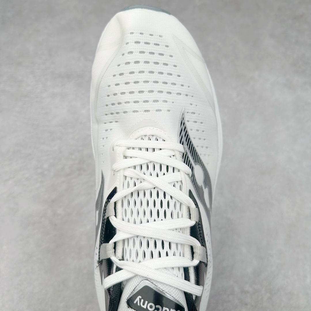 图片[4]-慢跑鞋中的劳斯莱斯 Saucony Endorphin Speed 索康尼啡速4代舒适织物低帮训练跑步鞋 尼龙板厚底竞速训练鞋 #原数据开发纸版楦型 #采用工学透气针织布鞋面材质 #内嵌3D环绕包裹缓震鞋垫 #外置镂空XT-900防滑橡胶大底❗️ #啡速属于减配版，推进力较为温和，尼龙板刚性也不强，驾驭门槛较低，适合进阶跑者日常训练及短距离比赛，适合精英跑者竞速训练。 #中底采用加厚的 PWRRUN PB缓震泡棉，有效减少触地带来的冲击力，能量回馈高达90%，缓震和回弹表现出色。S型飞翼尼龙板结合快速滚动科技，提供推进力的同时，还加强了稳定支撑保护，前后掌过渡也更加流畅。 尺码：40 40.5 41 42 42.5 43 44 44.5 45 女鞋后续待出-选品中心