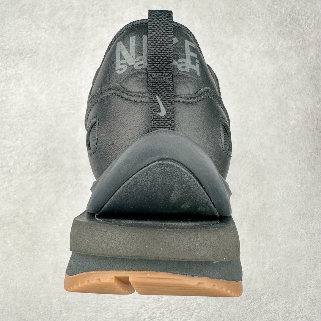 图片[8]-＃神版特价 Sacai x NK VaporWaffle 联名款华夫3.0潮流休闲增高运动鞋 海外高端零售专属订单 只服务市场百分之五高端客户 全套原楦原纸版原鞋开模 全网最具灵魂的版型 皮料卡色质感均保持原鞋一致 原装油墨Logo手工描漆 原装大底米色部分外尖内方 大底开口上翘弧度 后跟开口弧度高度原鞋一致 全鞋电脑针车 原厂鞋舌织唛标 原盒原配 中文合格证质保卡 客订外包保护盒‼️尺码：35.5 36 36.5 37.5 38 38.5 39 40 40.5 41 42 42.5 43 44 44.5 45 46 47.5-选品中心