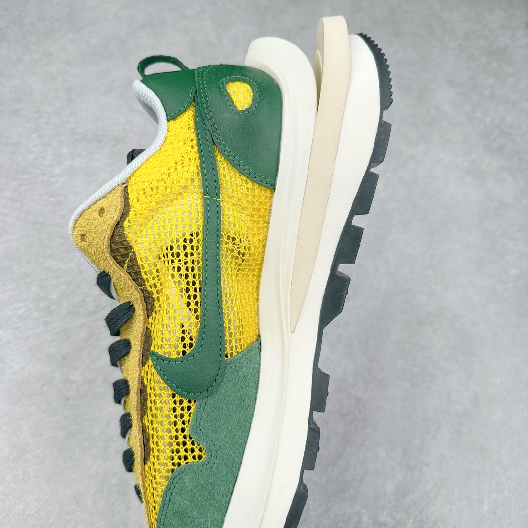 图片[7]-＃神版特价 Sacai x NK VaporWaffle 联名款华夫3.0潮流休闲增高运动鞋 海外高端零售专属订单 只服务市场百分之五高端客户 全套原楦原纸版原鞋开模 全网最具灵魂的版型 皮料卡色质感均保持原鞋一致 原装油墨Logo手工描漆 原装大底米色部分外尖内方 大底开口上翘弧度 后跟开口弧度高度原鞋一致 全鞋电脑针车 原厂鞋舌织唛标 原盒原配 中文合格证质保卡 客订外包保护盒‼️尺码：35.5 36 36.5 37.5 38 38.5 39 40 40.5 41 42 42.5 43 44 44.5 45 46 47.5-选品中心