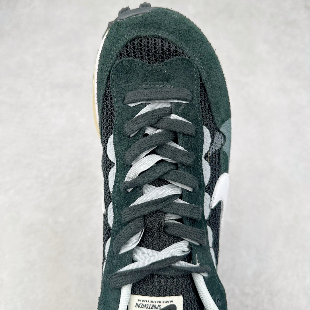 图片[4]-＃神版特价 Sacai x NK VaporWaffle 联名款华夫3.0潮流休闲增高运动鞋 海外高端零售专属订单 只服务市场百分之五高端客户 全套原楦原纸版原鞋开模 全网最具灵魂的版型 皮料卡色质感均保持原鞋一致 原装油墨Logo手工描漆 原装大底米色部分外尖内方 大底开口上翘弧度 后跟开口弧度高度原鞋一致 全鞋电脑针车 原厂鞋舌织唛标 原盒原配 中文合格证质保卡 客订外包保护盒‼️尺码：35.5 36 36.5 37.5 38 38.5 39 40 40.5 41 42 42.5 43 44 44.5 45 46 47.5-选品中心