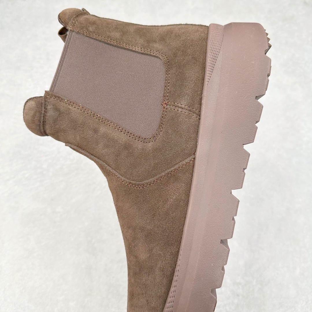 图片[7]-＃GD UGG 2050 经典秋冬羊皮毛一体雪地靴 全鞋采用ZP同厂 隆丰A级澳洲进口羊皮毛一体 品牌代工厂生产线 完全遵循ZP工艺流程 代工厂原厂版师 秉承无原鞋不开发选择 注重每一处细节 市面最正版型 TREADLITE\\\”轻翼\\\”科技外底 轻便/耐用/柔韧/桩型【售后郑重承诺】一个月内若出现重大脱胶/断底等质量问题 直接为您换新！尺码：40 41 42 43 44 45-选品中心