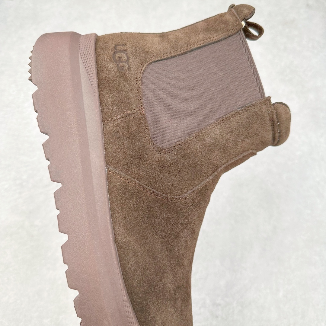 图片[6]-＃GD UGG 2050 经典秋冬羊皮毛一体雪地靴 全鞋采用ZP同厂 隆丰A级澳洲进口羊皮毛一体 品牌代工厂生产线 完全遵循ZP工艺流程 代工厂原厂版师 秉承无原鞋不开发选择 注重每一处细节 市面最正版型 TREADLITE\\\”轻翼\\\”科技外底 轻便/耐用/柔韧/桩型【售后郑重承诺】一个月内若出现重大脱胶/断底等质量问题 直接为您换新！尺码：40 41 42 43 44 45-选品中心