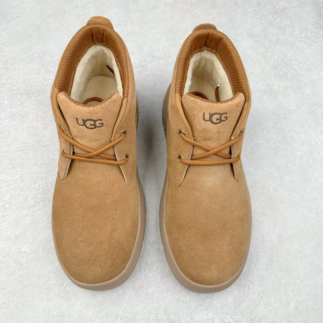 图片[2]-＃GD UGG 1773 经典秋冬羊皮毛一体雪地靴 全鞋采用ZP同厂 隆丰A级澳洲进口羊皮毛一体 品牌代工厂生产线 完全遵循ZP工艺流程 代工厂原厂版师 秉承无原鞋不开发选择 注重每一处细节 市面最正版型 TREADLITE\\\”轻翼\\\”科技外底 轻便/耐用/柔韧/桩型【售后郑重承诺】一个月内若出现重大脱胶/断底等质量问题 直接为您换新！尺码：40 41 42 43 44 45-选品中心