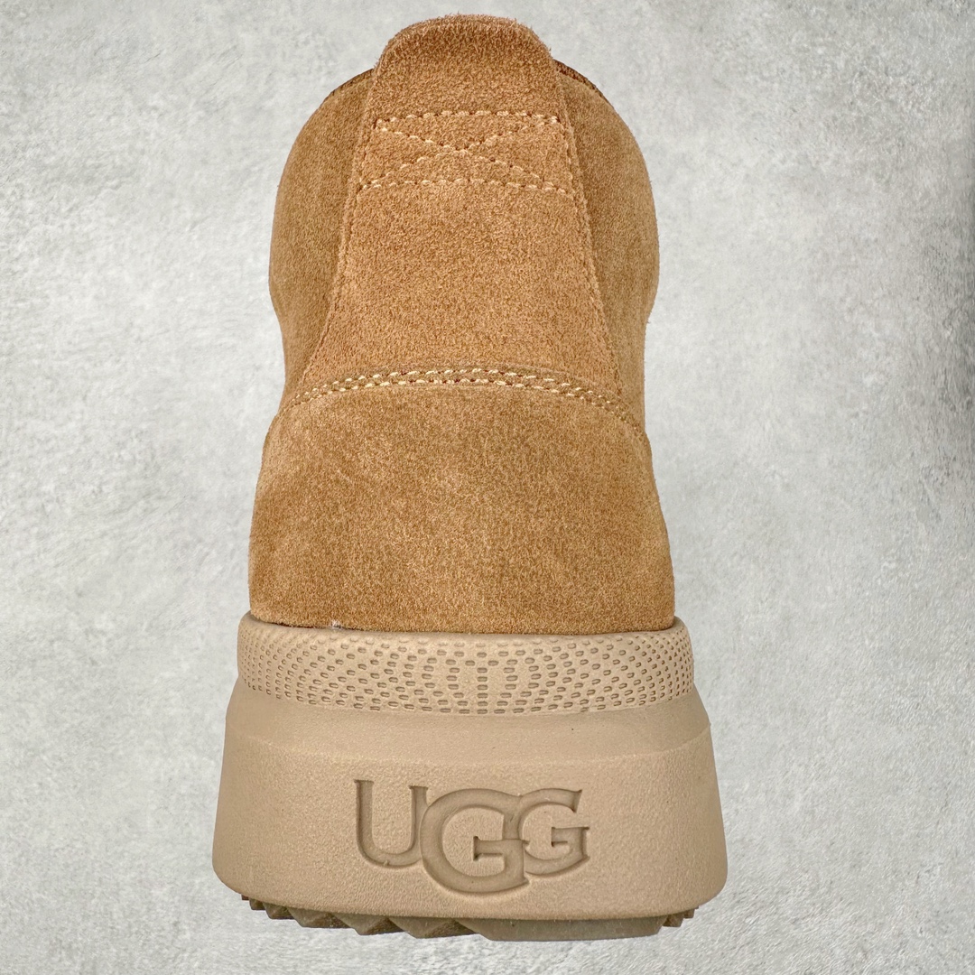 图片[8]-＃GD UGG 1773 经典秋冬羊皮毛一体雪地靴 全鞋采用ZP同厂 隆丰A级澳洲进口羊皮毛一体 品牌代工厂生产线 完全遵循ZP工艺流程 代工厂原厂版师 秉承无原鞋不开发选择 注重每一处细节 市面最正版型 TREADLITE\\\”轻翼\\\”科技外底 轻便/耐用/柔韧/桩型【售后郑重承诺】一个月内若出现重大脱胶/断底等质量问题 直接为您换新！尺码：40 41 42 43 44 45-选品中心