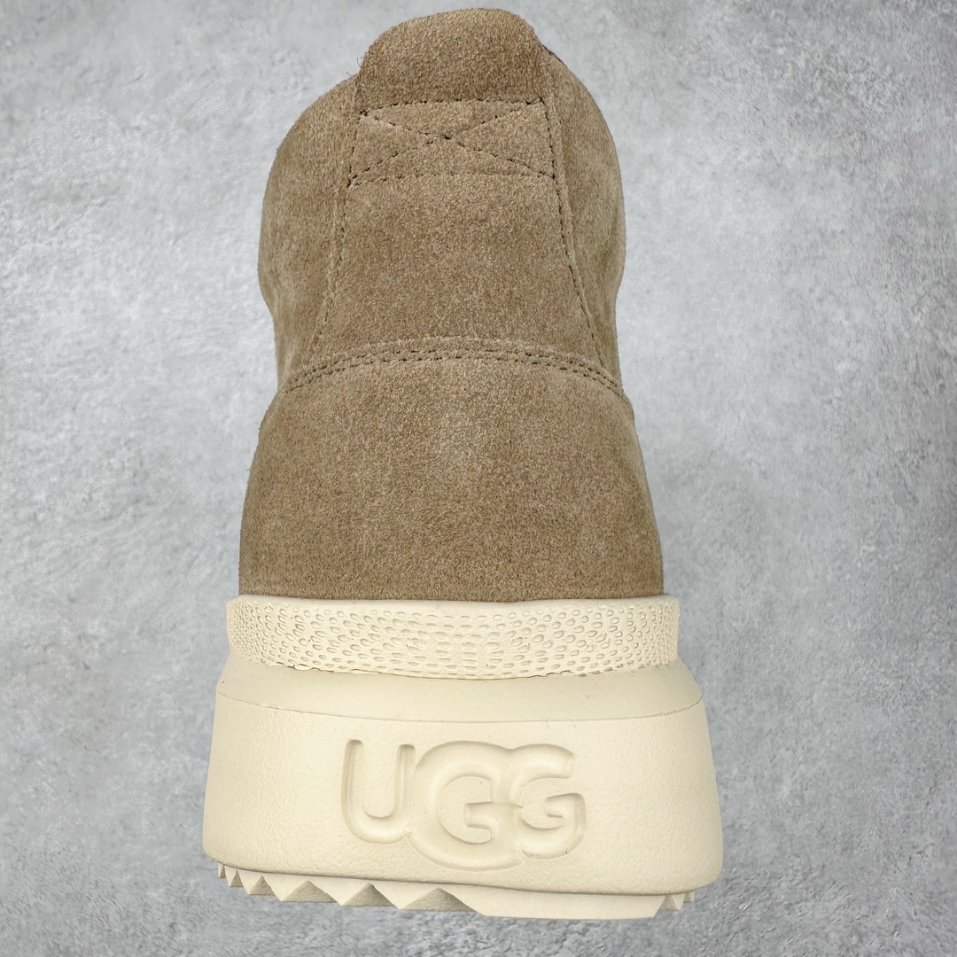 图片[8]-＃GD UGG 1773 经典秋冬羊皮毛一体雪地靴 全鞋采用ZP同厂 隆丰A级澳洲进口羊皮毛一体 品牌代工厂生产线 完全遵循ZP工艺流程 代工厂原厂版师 秉承无原鞋不开发选择 注重每一处细节 市面最正版型 TREADLITE\\\”轻翼\\\”科技外底 轻便/耐用/柔韧/桩型【售后郑重承诺】一个月内若出现重大脱胶/断底等质量问题 直接为您换新！尺码：40 41 42 43 44 45-选品中心