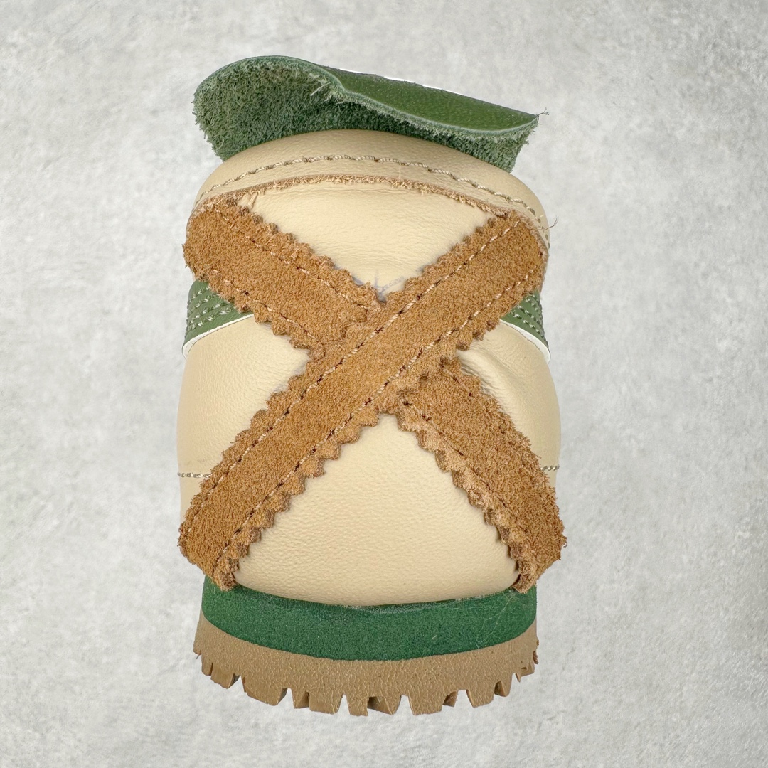 图片[8]-＃MOK Asics Onitsuka Tiger MEXICO 66 亚瑟士鬼冢虎复古经典板鞋 市场最强版本 每个配色均购入原鞋校对 真正原厂头层牛皮 如假包赔 纹路、色泽、皮心颜色 质感百分百还原 海外订单工厂出品 超成熟稳定的做工品控 原装全套纸板楦头开发 原汁原味 完美呈现版型 私模正确鞋底咬花纹路 一比一鞋头弧度高度鞋身弧度 绝不口嗨 细节品控鞋型随意秒杀市面 原档咬花纹路私模大底 一个单元有六个三角形 总体形拼接呈现花瓣状 官方四联吊牌 原装Ortholite轻量化鞋垫 原盒原配 质保卡 说明书 钢印防尘纸 纸板中底带钢印 乳胶组合鞋垫 支持全方位的对比专柜 产品从款式颜色造型上体现出追求舒适和细节的完美 鞋类更是推崇手工制作的严谨与完美 融舒适性与可穿性的设计风格 注重细节的完美和别致魅力 既保持稳重 又不失轻松的时尚感 尺码：35 36 37 37.5 38 39 39.5 40 40.5 41.5 42 42.5 43.5 44 45 46-选品中心