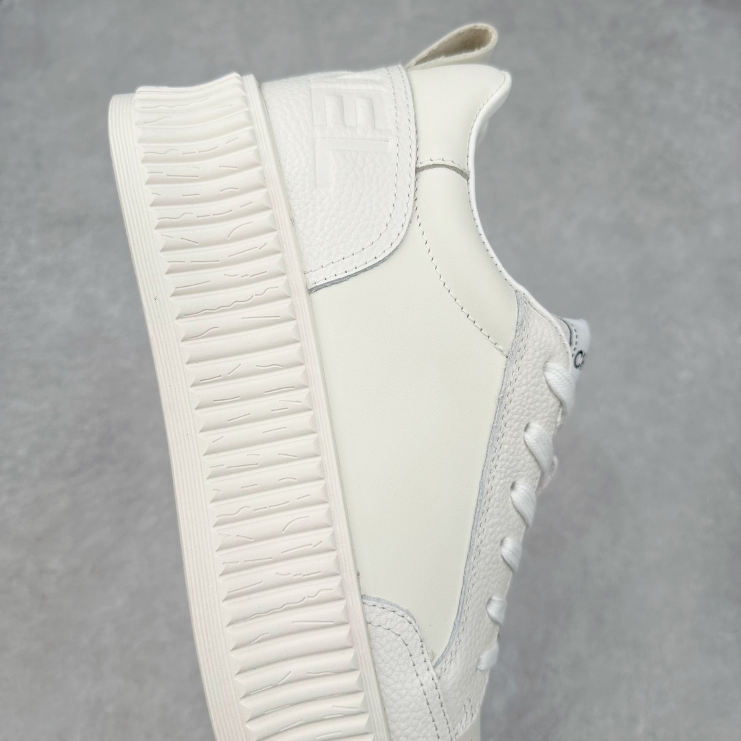 图片[6]-Chanel香奈儿—2023专柜顶级休闲款运动鞋 这款经典设计；鞋面多种工艺风格；大底却时尚运动；不平凡的拥入了多种配色元素…… 多元化混搭非常好看百搭，休闲，时尚，运动，户外都能兼顾…… ꫛꫀꪝ Go➫ 材料： ❶鞋面采用： 原版进口高丝光牛皮+防水羽绒 ❷内里采用： 原版进口透气网 ❸大底根据： 原版TPU组合大底 专柜精品包装全套女35–40-选品中心