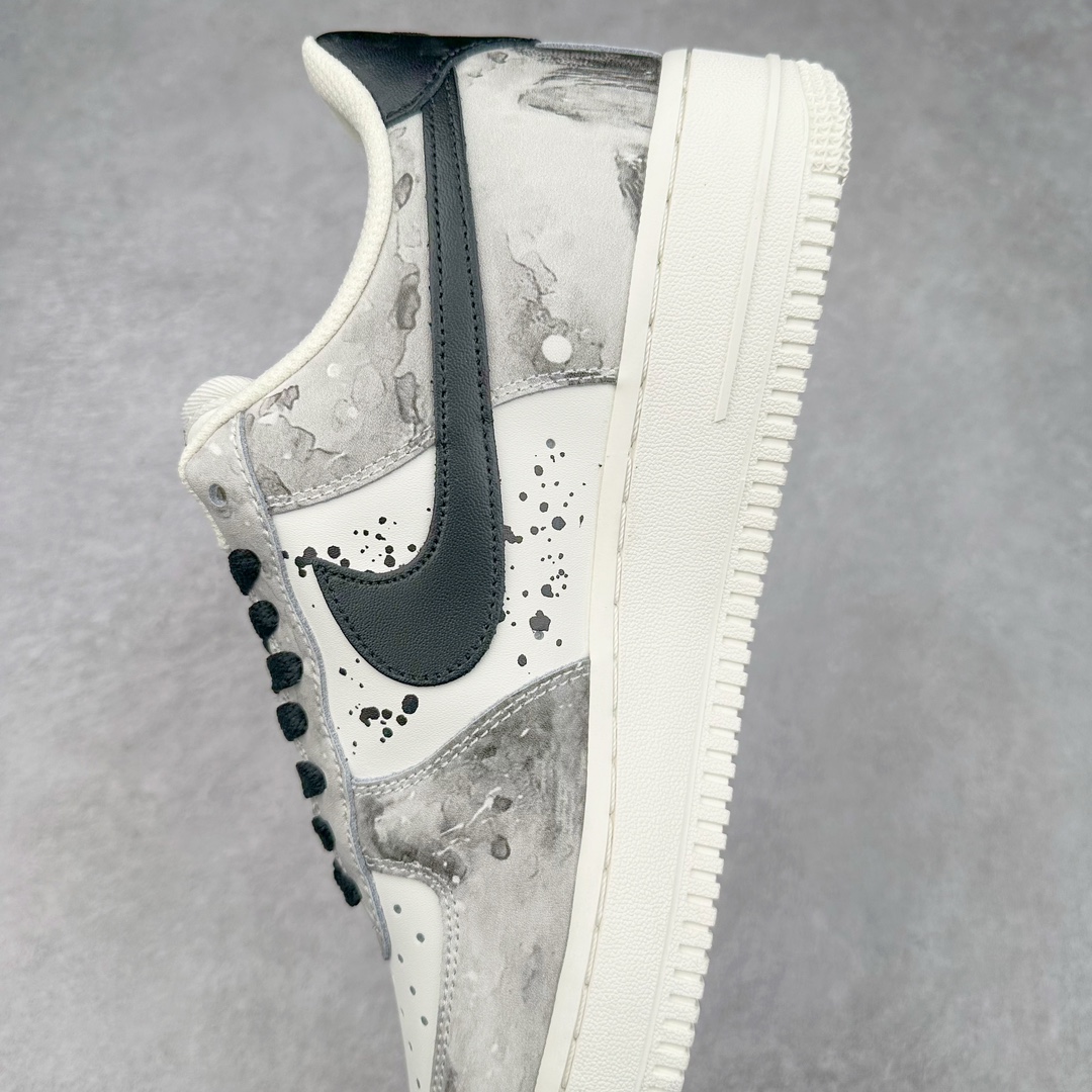 图片[7]-NK Air Force 1´07 Low 空军一号低帮百搭休闲运动板鞋 BL1522-089 柔软、弹性十足的缓震性能和出色的中底设计 横跨复古与现代的外型结合 造就出风靡全球 三十多年的Force 1 直到今天还深受青睐 尺码：36 36.5 37.5 38 38.5 39 40 40.5 41 42 42.5 43 44 44.5 45-选品中心