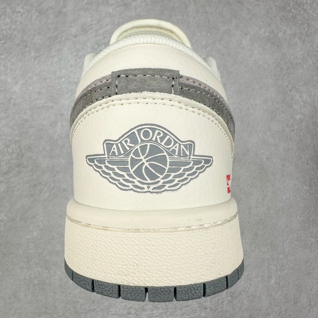 图片[8]-Air Jordan AJ1 Low 低帮系列定制配色 SJ9950-030 原厂内置气垫魔块 A模大底 头层小牛皮 鞋舌AJ原厂专用牛津布+AJ专用反口珍珠布+原厂无杂质高弹内里海棉+特殊封边弹力鞋带 尺码：36 36.5 37.5 38 38.5 39 40 40.5 41 42 42.5 43 44 44.5 45 46-选品中心