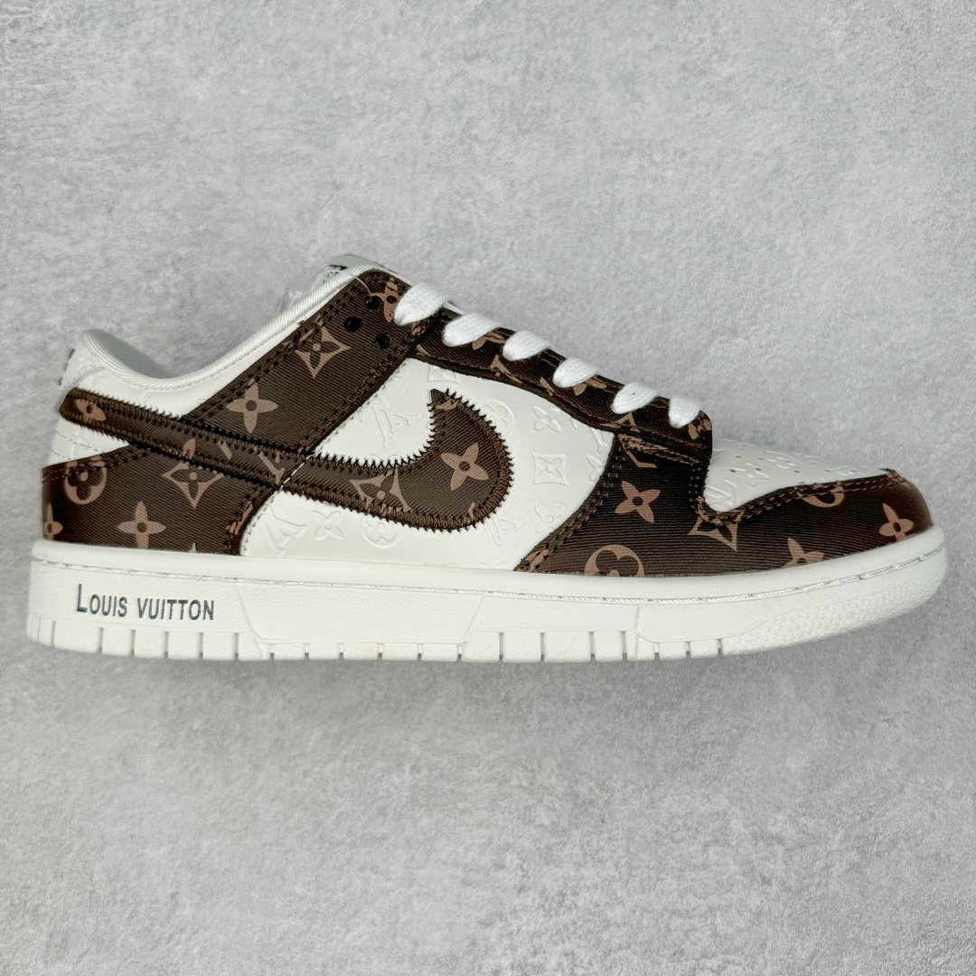 NK Dunk Low 定制配色 DQ1098-360 大厂出品 极力推荐 原装头层材料 独家版型蒸餾加工帶來的是更好的视觉和脚感体验大厂纯原品质出货 清洁度 电绣工艺 皮料切割干净无任何毛边 细节完美 尺码:36 36.5 37.5 38 38.5 39 40 40.5 41 42 42.5 43 44 44.5 45 46 47.5-选品中心