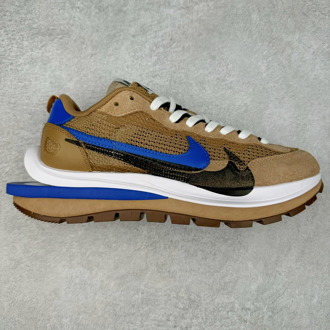 图片[4]-＃神版特价 Sacai x NK VaporWaffle 联名款华夫3.0潮流休闲增高运动鞋 海外高端零售专属订单 只服务市场百分之五高端客户 全套原楦原纸版原鞋开模 全网最具灵魂的版型 皮料卡色质感均保持原鞋一致 原装油墨Logo手工描漆 原装大底米色部分外尖内方 大底开口上翘弧度 后跟开口弧度高度原鞋一致 全鞋电脑针车 原厂鞋舌织唛标 原盒原配 中文合格证质保卡 客订外包保护盒‼️尺码：35.5 36 36.5 37.5 38 38.5 39 40 40.5 41 42 42.5 43 44 44.5 45 46 47.5-选品中心