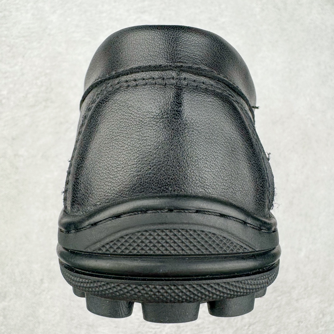 图片[8]-ECCO爱步豆豆鞋 休闲英伦一脚蹬男鞋乐福鞋男士 轻巧莫克系列新品 甄选全牛皮鞋面，触感柔软，色泽温润，舒适穿着体验 鞋面压花 经典与时尚的碰撞 优质内里 细腻柔软，亲肤透气，保持良好的鞋内环境 轻盈鞋底 采用PU/TPU鞋底，轻盈柔韧，防滑耐磨 时尚通勤型走职场 浪漫邂逅 尺码：38 39 40 41 42 43（皮鞋码）-选品中心