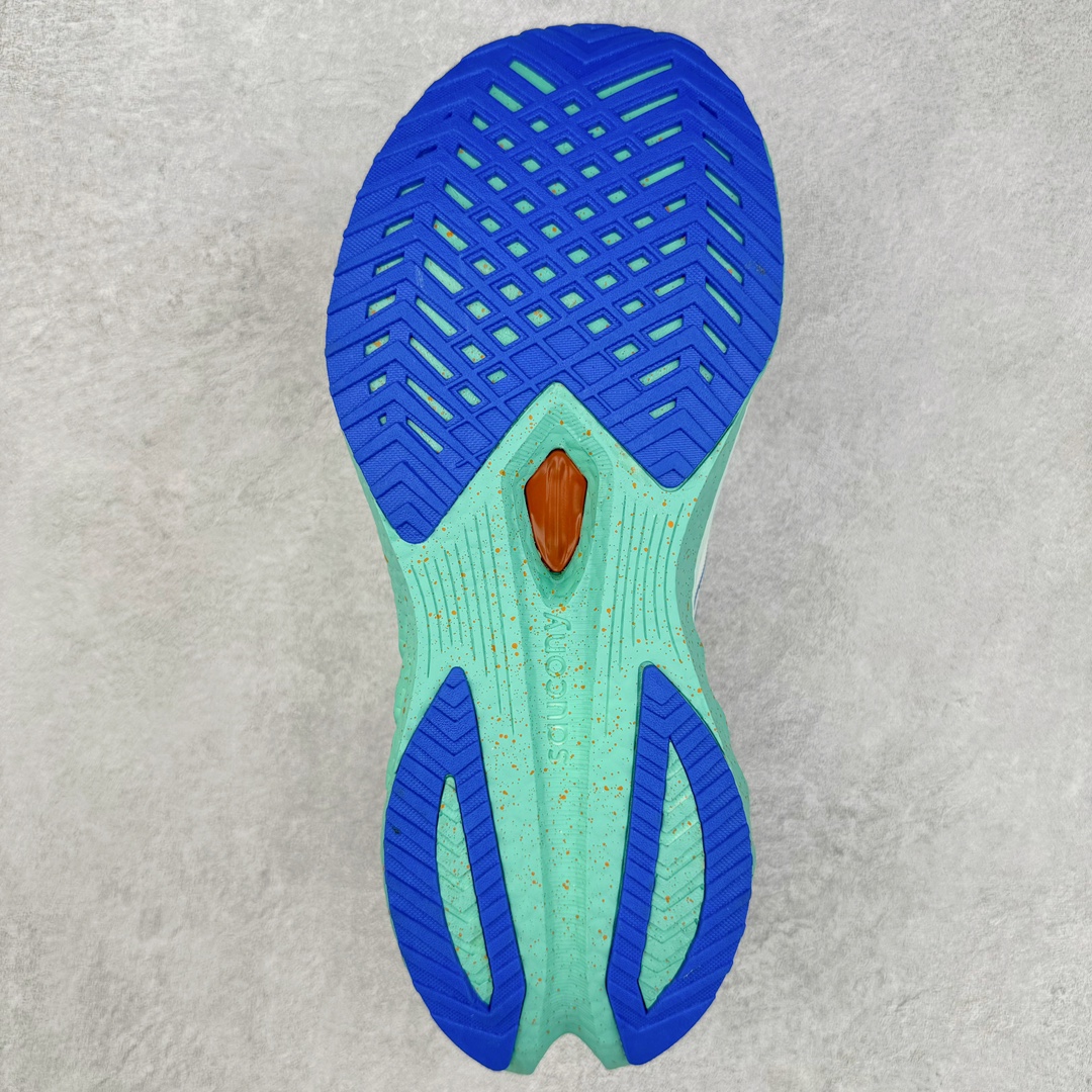 图片[9]-慢跑鞋中的劳斯莱斯 Saucony Endorphin Speed 索康尼啡速4代舒适织物低帮训练跑步鞋 尼龙板厚底竞速训练鞋 #原数据开发纸版楦型 #采用工学透气针织布鞋面材质 #内嵌3D环绕包裹缓震鞋垫 #外置镂空XT-900防滑橡胶大底❗️ #啡速属于减配版，推进力较为温和，尼龙板刚性也不强，驾驭门槛较低，适合进阶跑者日常训练及短距离比赛，适合精英跑者竞速训练。 #中底采用加厚的 PWRRUN PB缓震泡棉，有效减少触地带来的冲击力，能量回馈高达90%，缓震和回弹表现出色。S型飞翼尼龙板结合快速滚动科技，提供推进力的同时，还加强了稳定支撑保护，前后掌过渡也更加流畅。 尺码：40 40.5 41 42 42.5 43 44 44.5 45 女鞋后续待出-选品中心