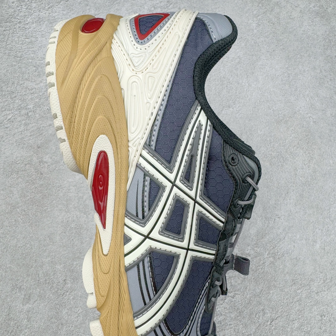 图片[6]-＃Lw纯原 ASICS Gel-Kahana TR V4 亚瑟士机能户外风系列低帮轻量缓震休闲运动跑步鞋 身处城市的喧嚣，内心的想象却永不停歇，Z世代处于现实的繁忙中始终想象着生活的另一种可能和对未知的展望。想象并非背离现实，而是对自我最真实的期待。为鼓励新世代青年唤起对自我的正向的想象，并展开积极的行动，ASICS亚瑟士于2024释出全新主题——唤想自定义。率先推出鞋款GEL-KAHANA TR V4，将出色的城市潮流与户外机能融为一体，实现无界想象与唤回真实自我的完美连结。于城市绽放姿态，唤想自定义。GEL-KAHANA TR V4融合了极具户外型格的设计细节。鞋款大底与中底采用了AHAR耐磨橡胶与GEL缓震胶技术，拥有良好的抓地力与舒适的穿着体验。鞋底所使用的一体化TPU稳定片，为更好地贴合GEL-KAHANA TR V4而全新开模再造，能有效防止脚部过度扭转与侧翻，在提供优秀稳定性的同时，进一步增强了鞋款的机能设计美学。快速系带系统在方便穿戴的同时，为户外运动提供了更优的防护。 GEL-KAHANA TR V4为日常穿着提供稳定、舒适的支撑，鼓励每个人在城市空间中的大胆探索，追寻无拘束的旷野之梦。尺码：36 37 37.5 38 39 39.5 40.5 41.5 42 42.5 43.5 44 44.5 45 46-选品中心