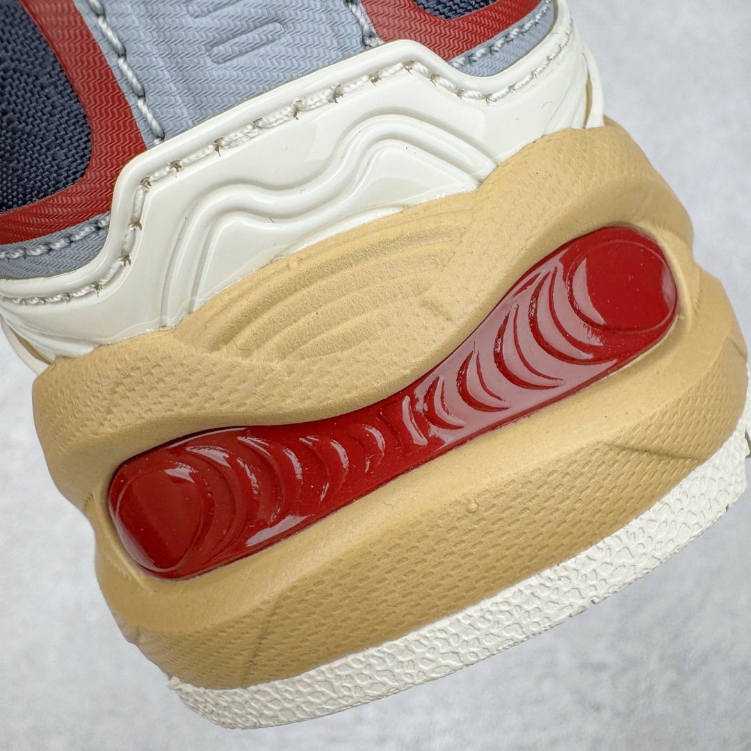 图片[16]-＃Lw纯原 ASICS Gel-Kahana TR V4 亚瑟士机能户外风系列低帮轻量缓震休闲运动跑步鞋 身处城市的喧嚣，内心的想象却永不停歇，Z世代处于现实的繁忙中始终想象着生活的另一种可能和对未知的展望。想象并非背离现实，而是对自我最真实的期待。为鼓励新世代青年唤起对自我的正向的想象，并展开积极的行动，ASICS亚瑟士于2024释出全新主题——唤想自定义。率先推出鞋款GEL-KAHANA TR V4，将出色的城市潮流与户外机能融为一体，实现无界想象与唤回真实自我的完美连结。于城市绽放姿态，唤想自定义。GEL-KAHANA TR V4融合了极具户外型格的设计细节。鞋款大底与中底采用了AHAR耐磨橡胶与GEL缓震胶技术，拥有良好的抓地力与舒适的穿着体验。鞋底所使用的一体化TPU稳定片，为更好地贴合GEL-KAHANA TR V4而全新开模再造，能有效防止脚部过度扭转与侧翻，在提供优秀稳定性的同时，进一步增强了鞋款的机能设计美学。快速系带系统在方便穿戴的同时，为户外运动提供了更优的防护。 GEL-KAHANA TR V4为日常穿着提供稳定、舒适的支撑，鼓励每个人在城市空间中的大胆探索，追寻无拘束的旷野之梦。尺码：36 37 37.5 38 39 39.5 40.5 41.5 42 42.5 43.5 44 44.5 45 46-选品中心