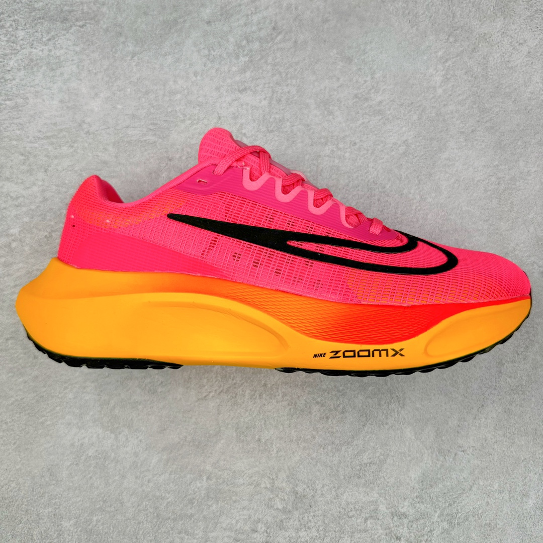 图片[5]-＃特价福利 NK Zoom Fly 5 飞行5代马拉松系列低帮透气休闲运动慢跑鞋 NK旗下跑鞋阵容持续迎来新成员 今回正式登场的鞋型为 Zoom Fly 5 全鞋大量采用回收材料制成 鞋面搭载创新 Flyknit 技术打造的编织网眼 同时考量了舒适、性能与可持续性 采用大型 ZoomX 中底与 Swoosh 徽标注入等变化 鞋侧还有「Push Limits + Break Barriers」字样叙述 尺码：36 36.5 37.5 38 38.5 39 40 40.5 41 42 42.5 43 44 44.5 45-选品中心