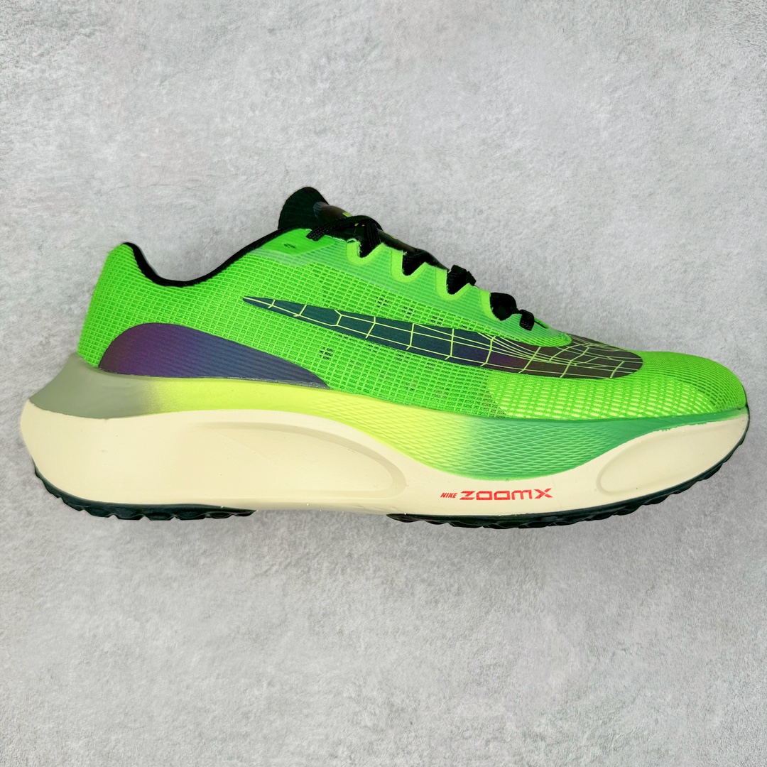 图片[3]-＃特价福利 NK Zoom Fly 5 飞行5代马拉松系列低帮透气休闲运动慢跑鞋 NK旗下跑鞋阵容持续迎来新成员 今回正式登场的鞋型为 Zoom Fly 5 全鞋大量采用回收材料制成 鞋面搭载创新 Flyknit 技术打造的编织网眼 同时考量了舒适、性能与可持续性 采用大型 ZoomX 中底与 Swoosh 徽标注入等变化 鞋侧还有「Push Limits + Break Barriers」字样叙述 尺码：36 36.5 37.5 38 38.5 39 40 40.5 41 42 42.5 43 44 44.5 45-选品中心