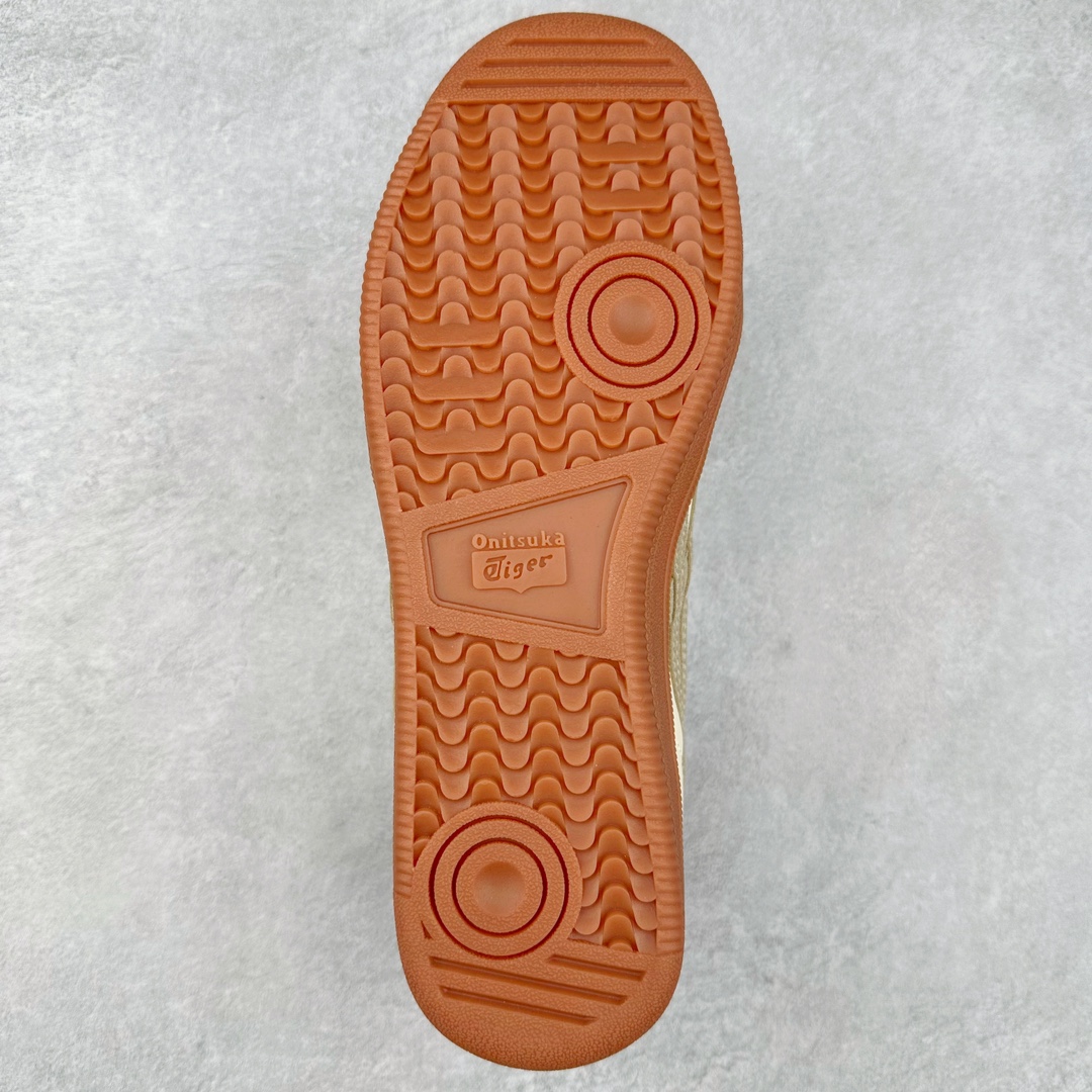 图片[9]-＃特价福利 Asics Onitsuka Tige TOKUTEN 亚瑟士鬼冢虎男女士复古跑鞋街拍潮鞋低帮板鞋经典款中性复古运动鞋 轻盈舒适 时尚与复古与一体 轻盈的款式 适合夏天~简单的设定配合修长的线条 全鞋身均以麖皮打造 散发着日本新一代的潮流品味 无论配衬任何造型都能胜任 Tokuten 精神来自80年代的室内用鞋 T-TOE前足补强设计 环状中底底部结构 橡胶大底元素 防滑耐磨的同时保持着鞋子的轻盈 并提供良好牵引力 脚感柔软舒适 长时间行走也不会觉得脚部不适 经典复刻款 休闲百搭 中性款男女都可穿 尺码：36 37 37.5 38 39 40.5 41.5 42 42.5 43.5 44 45-选品中心