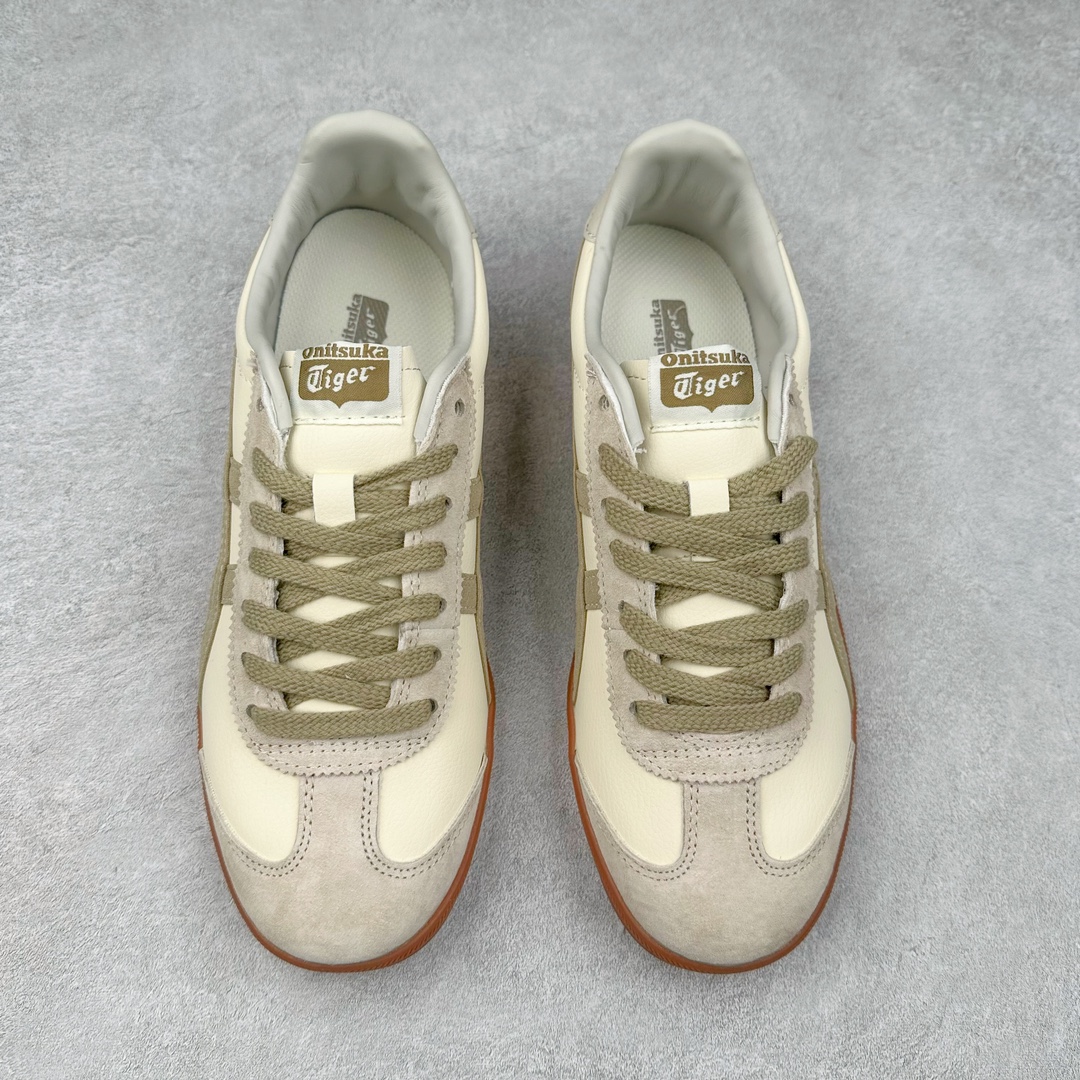 图片[2]-＃特价福利 Asics Onitsuka Tige TOKUTEN 亚瑟士鬼冢虎男女士复古跑鞋街拍潮鞋低帮板鞋经典款中性复古运动鞋 轻盈舒适 时尚与复古与一体 轻盈的款式 适合夏天~简单的设定配合修长的线条 全鞋身均以麖皮打造 散发着日本新一代的潮流品味 无论配衬任何造型都能胜任 Tokuten 精神来自80年代的室内用鞋 T-TOE前足补强设计 环状中底底部结构 橡胶大底元素 防滑耐磨的同时保持着鞋子的轻盈 并提供良好牵引力 脚感柔软舒适 长时间行走也不会觉得脚部不适 经典复刻款 休闲百搭 中性款男女都可穿 尺码：36 37 37.5 38 39 40.5 41.5 42 42.5 43.5 44 45-选品中心