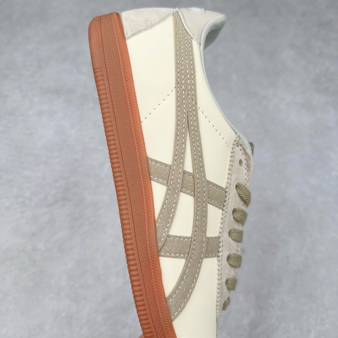 图片[6]-＃特价福利 Asics Onitsuka Tige TOKUTEN 亚瑟士鬼冢虎男女士复古跑鞋街拍潮鞋低帮板鞋经典款中性复古运动鞋 轻盈舒适 时尚与复古与一体 轻盈的款式 适合夏天~简单的设定配合修长的线条 全鞋身均以麖皮打造 散发着日本新一代的潮流品味 无论配衬任何造型都能胜任 Tokuten 精神来自80年代的室内用鞋 T-TOE前足补强设计 环状中底底部结构 橡胶大底元素 防滑耐磨的同时保持着鞋子的轻盈 并提供良好牵引力 脚感柔软舒适 长时间行走也不会觉得脚部不适 经典复刻款 休闲百搭 中性款男女都可穿 尺码：36 37 37.5 38 39 40.5 41.5 42 42.5 43.5 44 45-选品中心