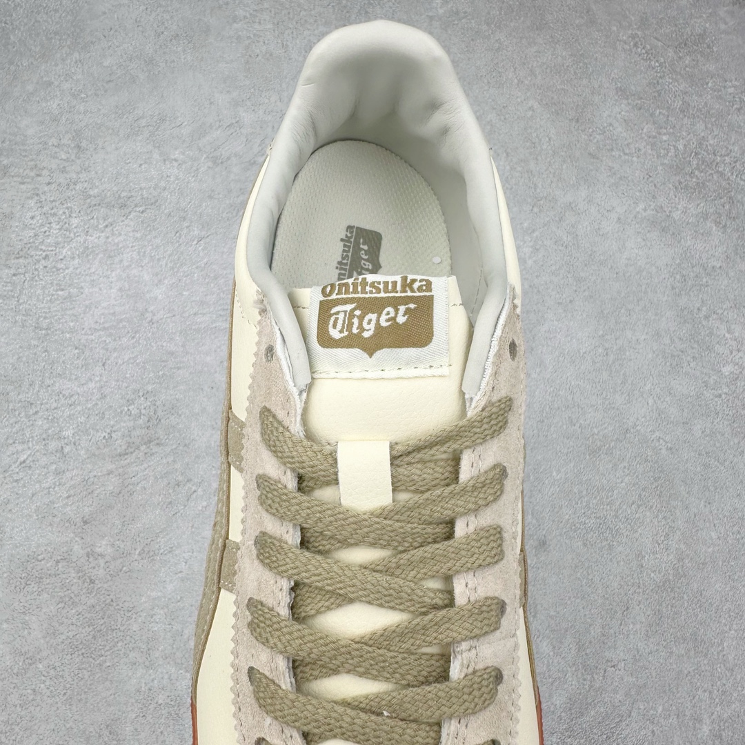 图片[5]-＃特价福利 Asics Onitsuka Tige TOKUTEN 亚瑟士鬼冢虎男女士复古跑鞋街拍潮鞋低帮板鞋经典款中性复古运动鞋 轻盈舒适 时尚与复古与一体 轻盈的款式 适合夏天~简单的设定配合修长的线条 全鞋身均以麖皮打造 散发着日本新一代的潮流品味 无论配衬任何造型都能胜任 Tokuten 精神来自80年代的室内用鞋 T-TOE前足补强设计 环状中底底部结构 橡胶大底元素 防滑耐磨的同时保持着鞋子的轻盈 并提供良好牵引力 脚感柔软舒适 长时间行走也不会觉得脚部不适 经典复刻款 休闲百搭 中性款男女都可穿 尺码：36 37 37.5 38 39 40.5 41.5 42 42.5 43.5 44 45-选品中心