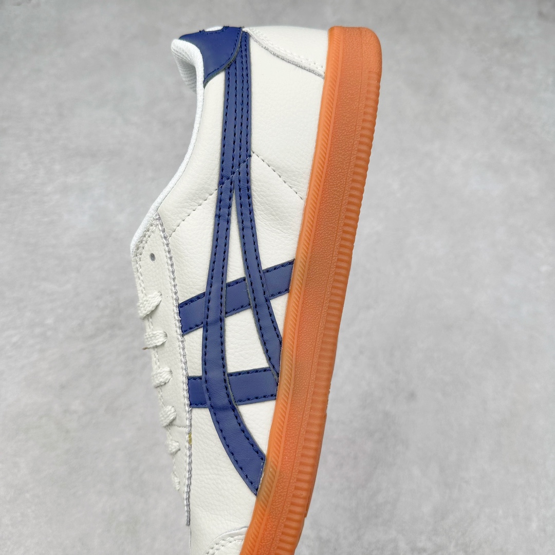 图片[7]-＃特价福利 Asics Onitsuka Tige TOKUTEN 亚瑟士鬼冢虎男女士复古跑鞋街拍潮鞋低帮板鞋经典款中性复古运动鞋 轻盈舒适 时尚与复古与一体 轻盈的款式 适合夏天~简单的设定配合修长的线条 全鞋身均以麖皮打造 散发着日本新一代的潮流品味 无论配衬任何造型都能胜任 Tokuten 精神来自80年代的室内用鞋 T-TOE前足补强设计 环状中底底部结构 橡胶大底元素 防滑耐磨的同时保持着鞋子的轻盈 并提供良好牵引力 脚感柔软舒适 长时间行走也不会觉得脚部不适 经典复刻款 休闲百搭 中性款男女都可穿 尺码：36 37 37.5 38 39 40.5 41.5 42 42.5 43.5 44 45-选品中心