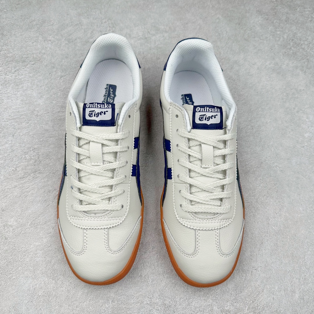 图片[2]-＃特价福利 Asics Onitsuka Tige TOKUTEN 亚瑟士鬼冢虎男女士复古跑鞋街拍潮鞋低帮板鞋经典款中性复古运动鞋 轻盈舒适 时尚与复古与一体 轻盈的款式 适合夏天~简单的设定配合修长的线条 全鞋身均以麖皮打造 散发着日本新一代的潮流品味 无论配衬任何造型都能胜任 Tokuten 精神来自80年代的室内用鞋 T-TOE前足补强设计 环状中底底部结构 橡胶大底元素 防滑耐磨的同时保持着鞋子的轻盈 并提供良好牵引力 脚感柔软舒适 长时间行走也不会觉得脚部不适 经典复刻款 休闲百搭 中性款男女都可穿 尺码：36 37 37.5 38 39 40.5 41.5 42 42.5 43.5 44 45-选品中心