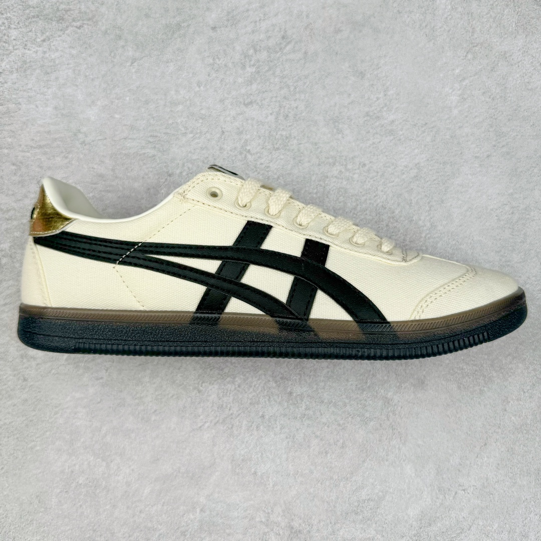 ＃特价福利 Asics Onitsuka Tige TOKUTEN 亚瑟士鬼冢虎男女士复古跑鞋街拍潮鞋低帮板鞋经典款中性复古运动鞋 轻盈舒适 时尚与复古与一体 轻盈的款式 适合夏天~简单的设定配合修长的线条 全鞋身均以麖皮打造 散发着日本新一代的潮流品味 无论配衬任何造型都能胜任 Tokuten 精神来自80年代的室内用鞋 T-TOE前足补强设计 环状中底底部结构 橡胶大底元素 防滑耐磨的同时保持着鞋子的轻盈 并提供良好牵引力 脚感柔软舒适 长时间行走也不会觉得脚部不适 经典复刻款 休闲百搭 中性款男女都可穿 尺码：36 37 37.5 38 39 40.5 41.5 42 42.5 43.5 44 45-选品中心