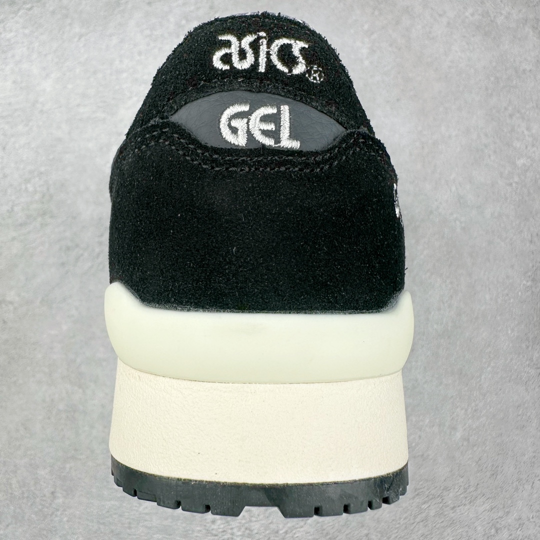 图片[8]-＃纯原福利 Asics Gel-Lyte III 亚瑟士3代系列低帮经典复古休闲运动跑步鞋 伴随着复古跑鞋的再度盛行，让不少运动品牌都将自家经典鞋款重新带回，ASICS 亚瑟士这两年受到众多球鞋爱好者追捧。近期，ASICS 亚瑟士以自己经典的 GEL-LYTE III OG 为蓝本推出了两双全新配色。第一双选择了灰色、藏蓝色和蒂芙尼蓝色拼接呈现，随之妆点一抹粉色，使整双鞋低调又不失细节。材质选择了大面积麂皮与网眼面料打造，保证了质感与透气性兼备。最后以略微泛黄的中底收尾，完善整体设计。另一双以深浅不同的卡其色打造鞋身，缀以淡紫色丰富鞋身细节，想必第一双会更加适合女生上脚。用料与上一双完全相同，提供了优秀的质感。尺码：36 37 37.5 38 39 39.5 40 40.5 41.5 42 42.5 43.5 44 45-选品中心