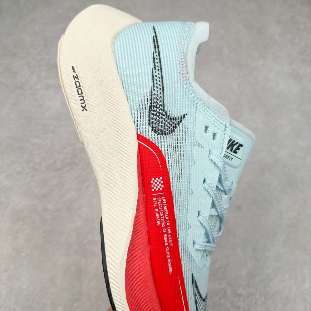 图片[6]-＃特价福利 NK ZoomX Vaporfly Next% 破2马拉松跑鞋 细节整体升级 这款next%和上一款4%的鞋最大区的别于在鞋面面料 鞋面使用了全新 Vaporweave 科技 这种类似蝉翼的材质相比 Flyknit 更加轻薄透气 非对称的鞋带系统和泡棉护垫的加入令舒适度更高 鞋头辅以超大的 Swoosh 点缀 再配上流线型外观设计 时尚感十足 尺码：36 36.5 37.5 38 38.5 39 40 40.5 41 42 42.5 43 44 44.5 45-选品中心
