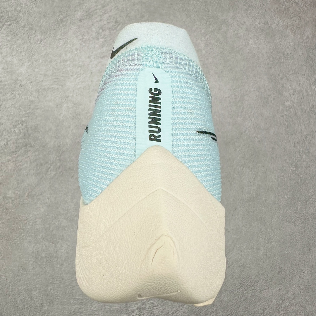 图片[8]-＃特价福利 NK ZoomX Vaporfly Next% 破2马拉松跑鞋 细节整体升级 这款next%和上一款4%的鞋最大区的别于在鞋面面料 鞋面使用了全新 Vaporweave 科技 这种类似蝉翼的材质相比 Flyknit 更加轻薄透气 非对称的鞋带系统和泡棉护垫的加入令舒适度更高 鞋头辅以超大的 Swoosh 点缀 再配上流线型外观设计 时尚感十足 尺码：36 36.5 37.5 38 38.5 39 40 40.5 41 42 42.5 43 44 44.5 45-选品中心