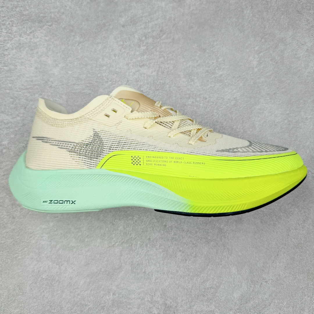 图片[6]-＃特价福利 NK ZoomX Vaporfly Next% 破2马拉松跑鞋 细节整体升级 这款next%和上一款4%的鞋最大区的别于在鞋面面料 鞋面使用了全新 Vaporweave 科技 这种类似蝉翼的材质相比 Flyknit 更加轻薄透气 非对称的鞋带系统和泡棉护垫的加入令舒适度更高 鞋头辅以超大的 Swoosh 点缀 再配上流线型外观设计 时尚感十足 尺码：36 36.5 37.5 38 38.5 39 40 40.5 41 42 42.5 43 44 44.5 45-选品中心