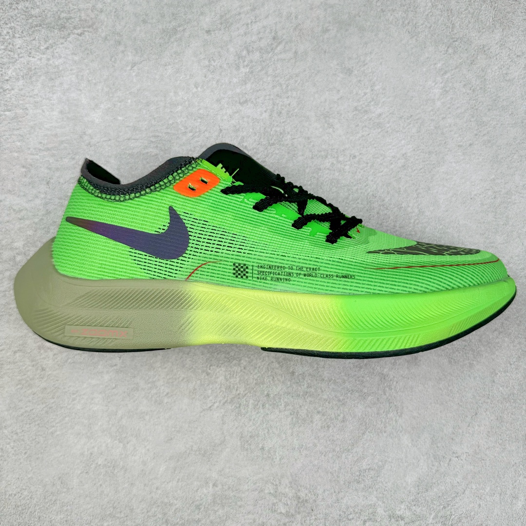 图片[7]-＃特价福利 NK ZoomX Vaporfly Next% 破2马拉松跑鞋 细节整体升级 这款next%和上一款4%的鞋最大区的别于在鞋面面料 鞋面使用了全新 Vaporweave 科技 这种类似蝉翼的材质相比 Flyknit 更加轻薄透气 非对称的鞋带系统和泡棉护垫的加入令舒适度更高 鞋头辅以超大的 Swoosh 点缀 再配上流线型外观设计 时尚感十足 尺码：36 36.5 37.5 38 38.5 39 40 40.5 41 42 42.5 43 44 44.5 45-选品中心