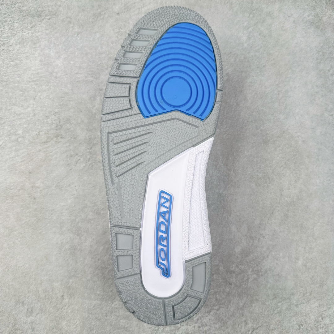 图片[9]-Jordan Spizike Low AJ复古低帮篮球鞋 FQ1759-002 这款鞋子著名导演斯派克李的Jordan Spizike专属 预计于明年夏季推出全新低帮版本 将包括三款配色 经典爆裂纹非常复古 两款配色分别以大学红和黑曜石蓝进行区分 鞋身设计中依旧带有大象爆裂纹、鞋侧束带、塑胶网布等经典元素 之后 在鞋舌、内衬以及鞋底等位置缀以大学红和黑曜石蓝搭配 带来全新造型 尺码：36 36.5 37.5 38 38.5 39 40 40.5 41 42 42.5 43 44 44.5 45 46 47.5-选品中心