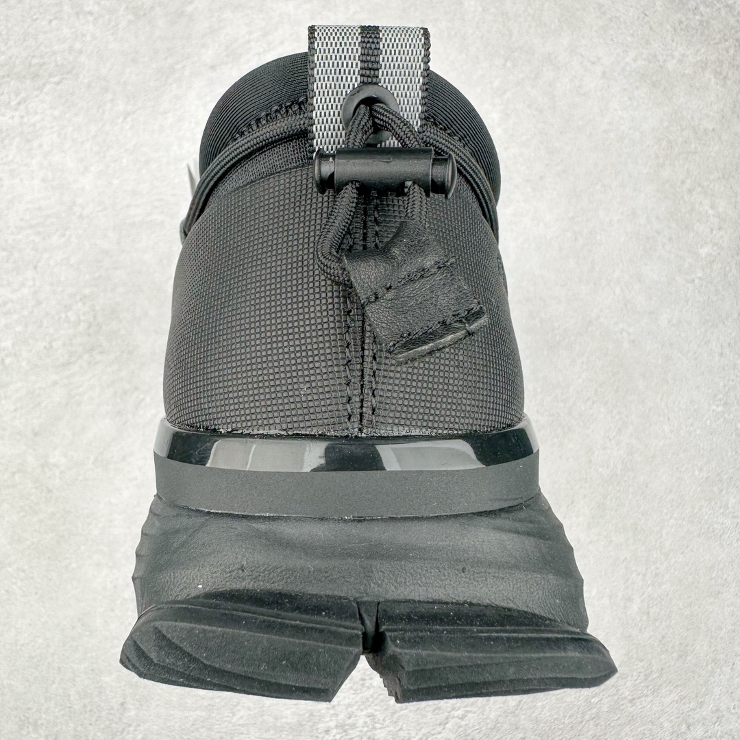 图片[8]-Canada Goose Glacier Trail 大鹅登山运动鞋 全新户外登山运动鞋 鞋身采用防水耐磨纤维革组合翻毛皮材质 中底增高加厚缓震PU组合防滑耐磨锯齿大底 提供超强的抓地力和防滑性能 正确大盒包装 内赠防尘袋一个 尺码：40-46（无半码）-选品中心