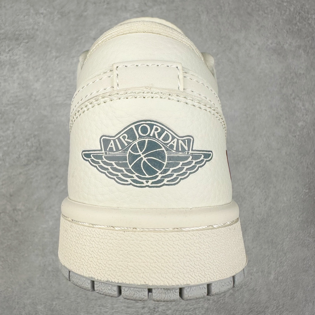 图片[8]-Air Jordan AJ1 Low 低帮系列定制配色 WG8850-003 原厂内置气垫魔块 A模大底 头层小牛皮 鞋舌AJ原厂专用牛津布+AJ专用反口珍珠布+原厂无杂质高弹内里海棉+特殊封边弹力鞋带 尺码：36 36.5 37.5 38 38.5 39 40 40.5 41 42 42.5 43 44 44.5 45 46-选品中心
