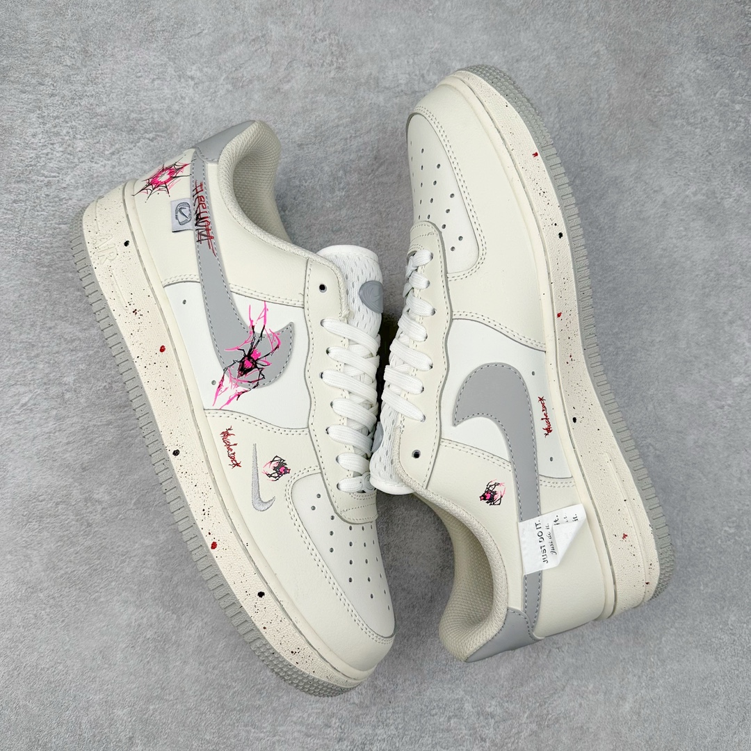 图片[3]-NK Air Force 1´07 Low 空军一号低帮百搭休闲运动板鞋 FB1893-333 柔软、弹性十足的缓震性能和出色的中底设计 横跨复古与现代的外型结合 造就出风靡全球 三十多年的Force 1 直到今天还深受青睐 尺码：36 36.5 37.5 38 38.5 39 40 40.5 41 42 42.5 43 44 44.5 45-选品中心