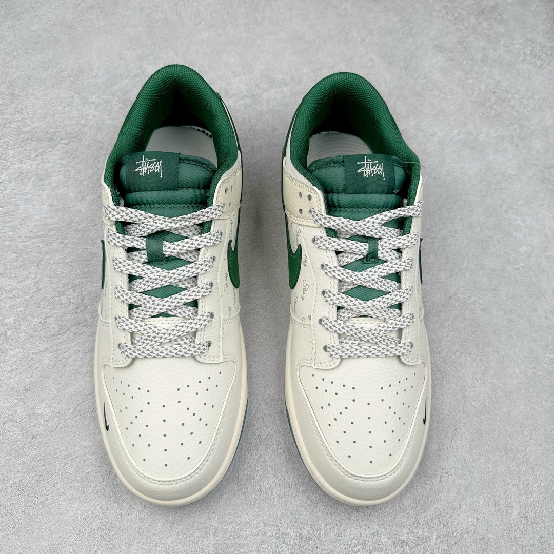 图片[2]-NK Dunk Low 定制配色 XY1688-013 大厂出品 极力推荐 原装头层材料 独家版型蒸餾加工帶來的是更好的视觉和脚感体验大厂纯原品质出货 清洁度 电绣工艺 皮料切割干净无任何毛边 细节完美 尺码：36 36.5 37.5 38 38.5 39 40 40.5 41 42 42.5 43 44 44.5 45 46 47.5-选品中心