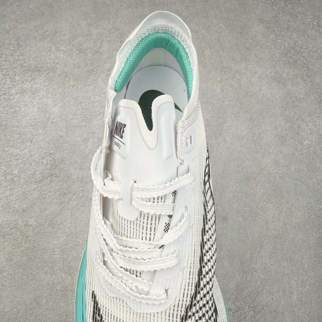 图片[5]-＃特价福利 NK ZoomX Vaporfly Next% 破2马拉松跑鞋 细节整体升级 这款next%和上一款4%的鞋最大区的别于在鞋面面料 鞋面使用了全新 Vaporweave 科技 这种类似蝉翼的材质相比 Flyknit 更加轻薄透气 非对称的鞋带系统和泡棉护垫的加入令舒适度更高 鞋头辅以超大的 Swoosh 点缀 再配上流线型外观设计 时尚感十足 尺码：36 36.5 37.5 38 38.5 39 40 40.5 41 42 42.5 43 44 44.5 45-选品中心