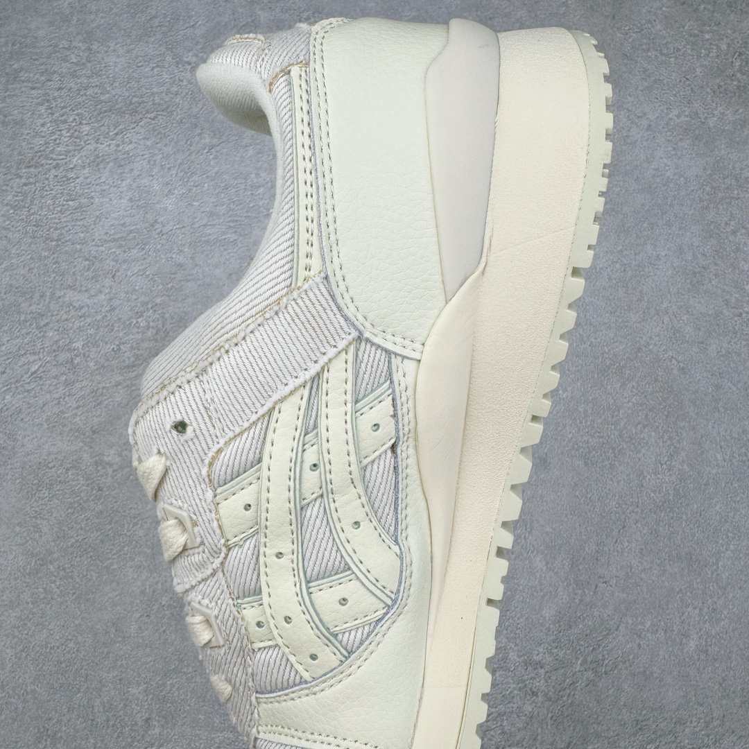 图片[7]-＃纯原福利 Asics Gel-Lyte III 亚瑟士3代系列低帮经典复古休闲运动跑步鞋 伴随着复古跑鞋的再度盛行，让不少运动品牌都将自家经典鞋款重新带回，ASICS 亚瑟士这两年受到众多球鞋爱好者追捧。近期，ASICS 亚瑟士以自己经典的 GEL-LYTE III OG 为蓝本推出了两双全新配色。第一双选择了灰色、藏蓝色和蒂芙尼蓝色拼接呈现，随之妆点一抹粉色，使整双鞋低调又不失细节。材质选择了大面积麂皮与网眼面料打造，保证了质感与透气性兼备。最后以略微泛黄的中底收尾，完善整体设计。另一双以深浅不同的卡其色打造鞋身，缀以淡紫色丰富鞋身细节，想必第一双会更加适合女生上脚。用料与上一双完全相同，提供了优秀的质感。尺码：36 37 37.5 38 39 39.5 40 40.5 41.5 42 42.5 43.5 44 45-选品中心