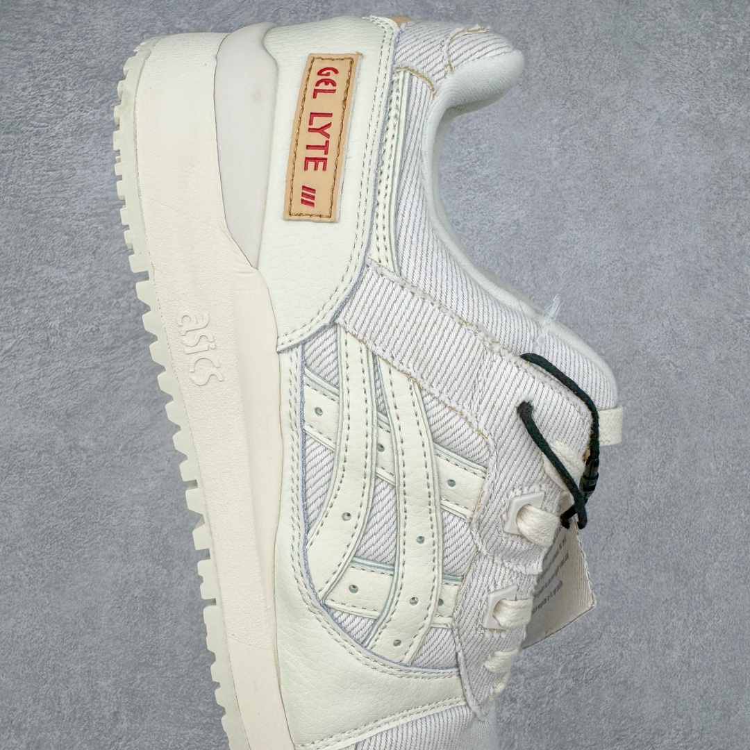 图片[6]-＃纯原福利 Asics Gel-Lyte III 亚瑟士3代系列低帮经典复古休闲运动跑步鞋 伴随着复古跑鞋的再度盛行，让不少运动品牌都将自家经典鞋款重新带回，ASICS 亚瑟士这两年受到众多球鞋爱好者追捧。近期，ASICS 亚瑟士以自己经典的 GEL-LYTE III OG 为蓝本推出了两双全新配色。第一双选择了灰色、藏蓝色和蒂芙尼蓝色拼接呈现，随之妆点一抹粉色，使整双鞋低调又不失细节。材质选择了大面积麂皮与网眼面料打造，保证了质感与透气性兼备。最后以略微泛黄的中底收尾，完善整体设计。另一双以深浅不同的卡其色打造鞋身，缀以淡紫色丰富鞋身细节，想必第一双会更加适合女生上脚。用料与上一双完全相同，提供了优秀的质感。尺码：36 37 37.5 38 39 39.5 40 40.5 41.5 42 42.5 43.5 44 45-选品中心