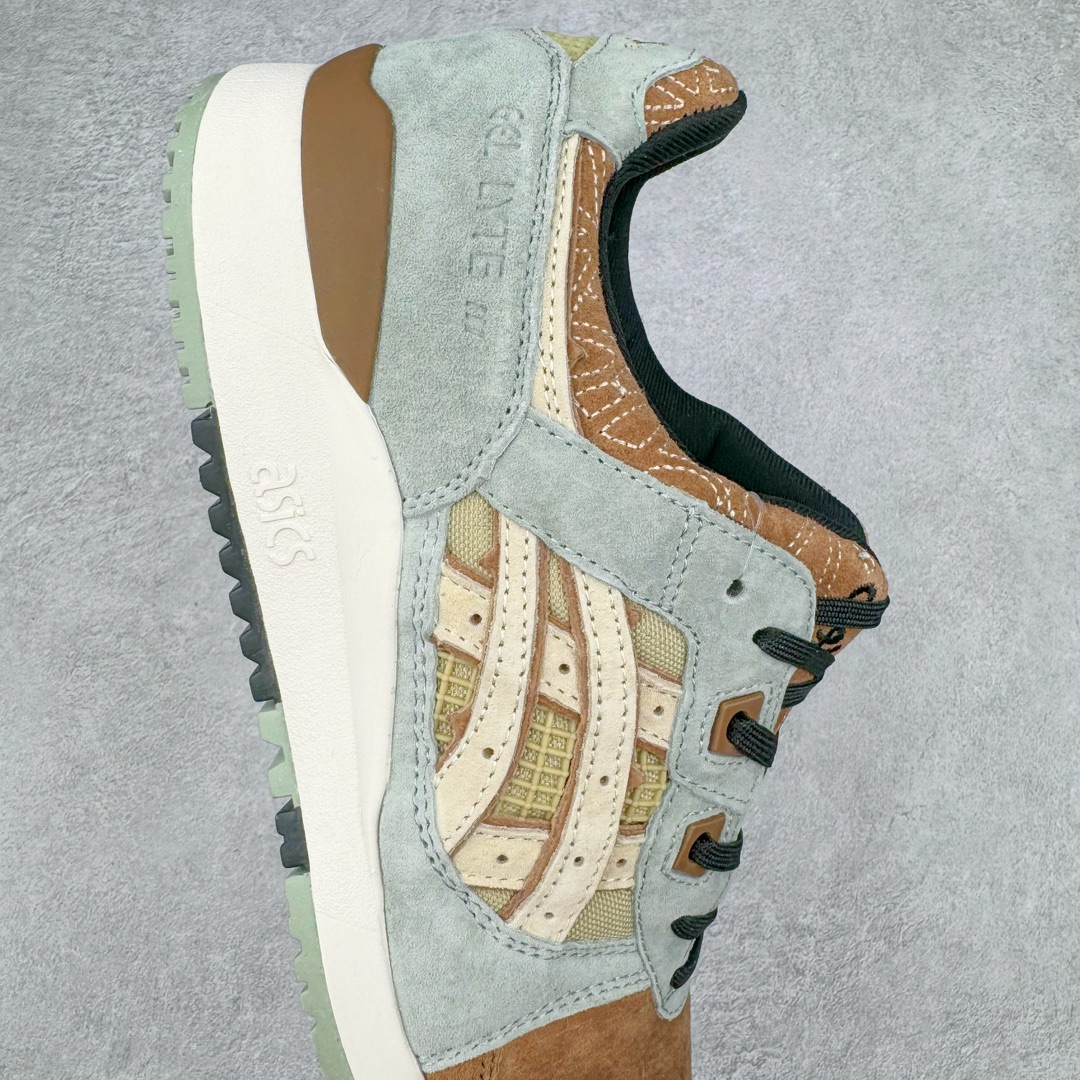 图片[6]-＃纯原福利 Asics Gel-Lyte III 亚瑟士3代系列低帮经典复古休闲运动跑步鞋 伴随着复古跑鞋的再度盛行，让不少运动品牌都将自家经典鞋款重新带回，ASICS 亚瑟士这两年受到众多球鞋爱好者追捧。近期，ASICS 亚瑟士以自己经典的 GEL-LYTE III OG 为蓝本推出了两双全新配色。第一双选择了灰色、藏蓝色和蒂芙尼蓝色拼接呈现，随之妆点一抹粉色，使整双鞋低调又不失细节。材质选择了大面积麂皮与网眼面料打造，保证了质感与透气性兼备。最后以略微泛黄的中底收尾，完善整体设计。另一双以深浅不同的卡其色打造鞋身，缀以淡紫色丰富鞋身细节，想必第一双会更加适合女生上脚。用料与上一双完全相同，提供了优秀的质感。尺码：36 37 37.5 38 39 39.5 40 40.5 41.5 42 42.5 43.5 44 45-选品中心