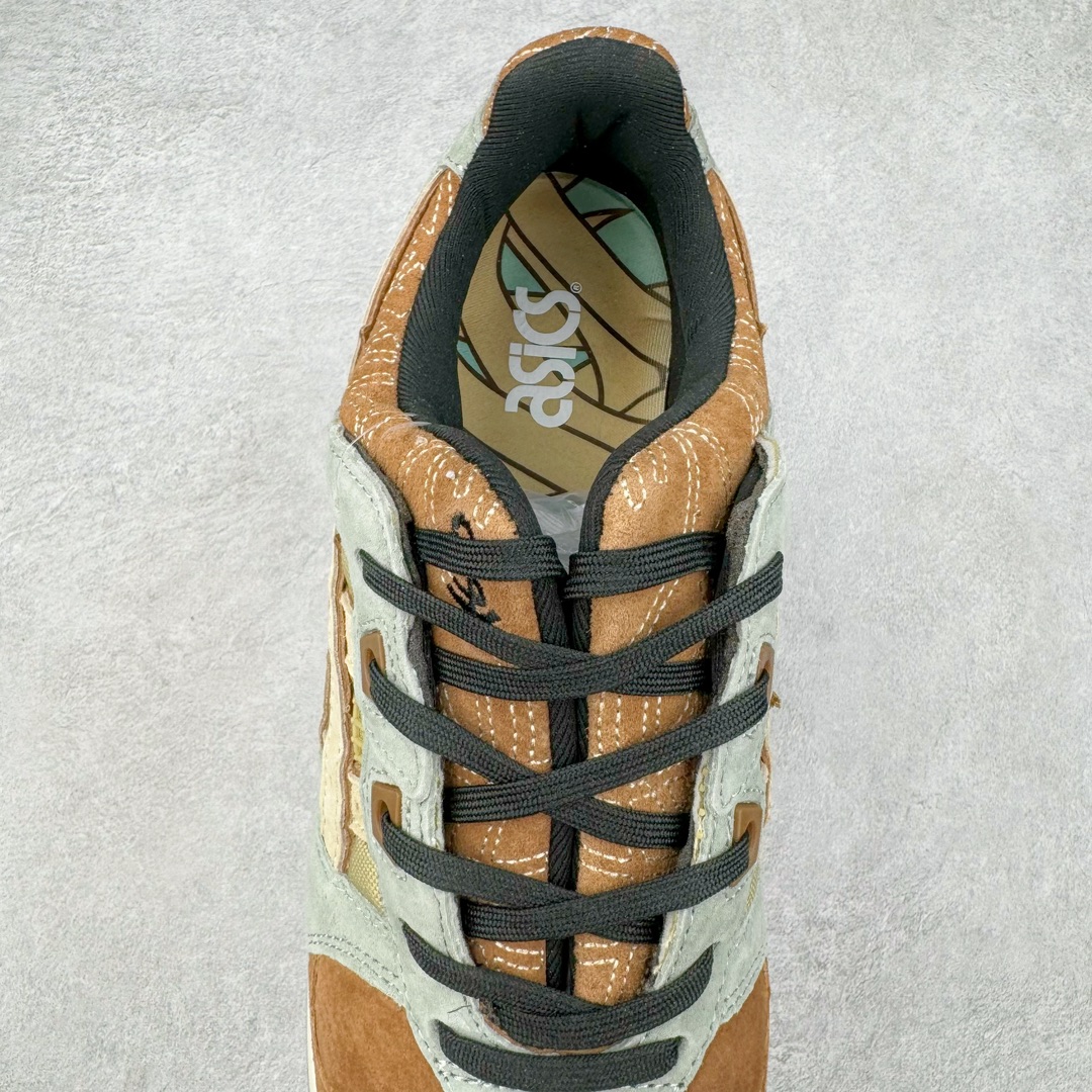 图片[5]-＃纯原福利 Asics Gel-Lyte III 亚瑟士3代系列低帮经典复古休闲运动跑步鞋 伴随着复古跑鞋的再度盛行，让不少运动品牌都将自家经典鞋款重新带回，ASICS 亚瑟士这两年受到众多球鞋爱好者追捧。近期，ASICS 亚瑟士以自己经典的 GEL-LYTE III OG 为蓝本推出了两双全新配色。第一双选择了灰色、藏蓝色和蒂芙尼蓝色拼接呈现，随之妆点一抹粉色，使整双鞋低调又不失细节。材质选择了大面积麂皮与网眼面料打造，保证了质感与透气性兼备。最后以略微泛黄的中底收尾，完善整体设计。另一双以深浅不同的卡其色打造鞋身，缀以淡紫色丰富鞋身细节，想必第一双会更加适合女生上脚。用料与上一双完全相同，提供了优秀的质感。尺码：36 37 37.5 38 39 39.5 40 40.5 41.5 42 42.5 43.5 44 45-选品中心