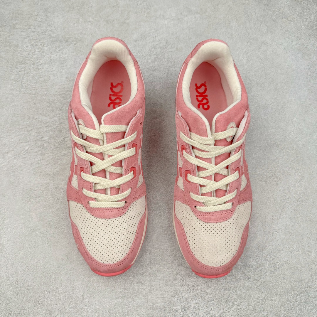 图片[2]-＃纯原福利 Asics Gel-Lyte III 亚瑟士3代系列低帮经典复古休闲运动跑步鞋 伴随着复古跑鞋的再度盛行，让不少运动品牌都将自家经典鞋款重新带回，ASICS 亚瑟士这两年受到众多球鞋爱好者追捧。近期，ASICS 亚瑟士以自己经典的 GEL-LYTE III OG 为蓝本推出了两双全新配色。第一双选择了灰色、藏蓝色和蒂芙尼蓝色拼接呈现，随之妆点一抹粉色，使整双鞋低调又不失细节。材质选择了大面积麂皮与网眼面料打造，保证了质感与透气性兼备。最后以略微泛黄的中底收尾，完善整体设计。另一双以深浅不同的卡其色打造鞋身，缀以淡紫色丰富鞋身细节，想必第一双会更加适合女生上脚。用料与上一双完全相同，提供了优秀的质感。尺码：36 37 37.5 38 39 39.5 40 40.5 41.5 42 42.5 43.5 44 45-选品中心