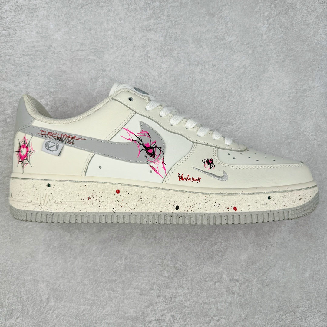 NK Air Force 1´07 Low 空军一号低帮百搭休闲运动板鞋 FB1893-333 柔软、弹性十足的缓震性能和出色的中底设计 横跨复古与现代的外型结合 造就出风靡全球 三十多年的Force 1 直到今天还深受青睐 尺码：36 36.5 37.5 38 38.5 39 40 40.5 41 42 42.5 43 44 44.5 45-选品中心