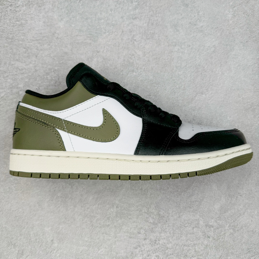 ＃DT纯原 Air Jordan AJ1 Low 低帮 白黑绿 553558-092 终端优势供应 市面中低帮最具代表性版本没有之一 口碑大厂出品 品控大底版型不断改良更新 全套原纸板楦头开发 确保原汁原味 完美呈现版型 完美零毛边处理 原厂内置全掌气垫 价格定位良心 平台专用代工流水线出品 一眼公司既视感 拿到手的一瞬间就与众不同 碾压市面所有版本 全部原鞋开发 每一个配色都会采购原鞋确认细节 打破市面看图做货无好货之说 尺码：35.5 36 36.5 37.5 38 38.5 39 40 40.5 41 42 42.5 43 44 44.5 45 46-选品中心
